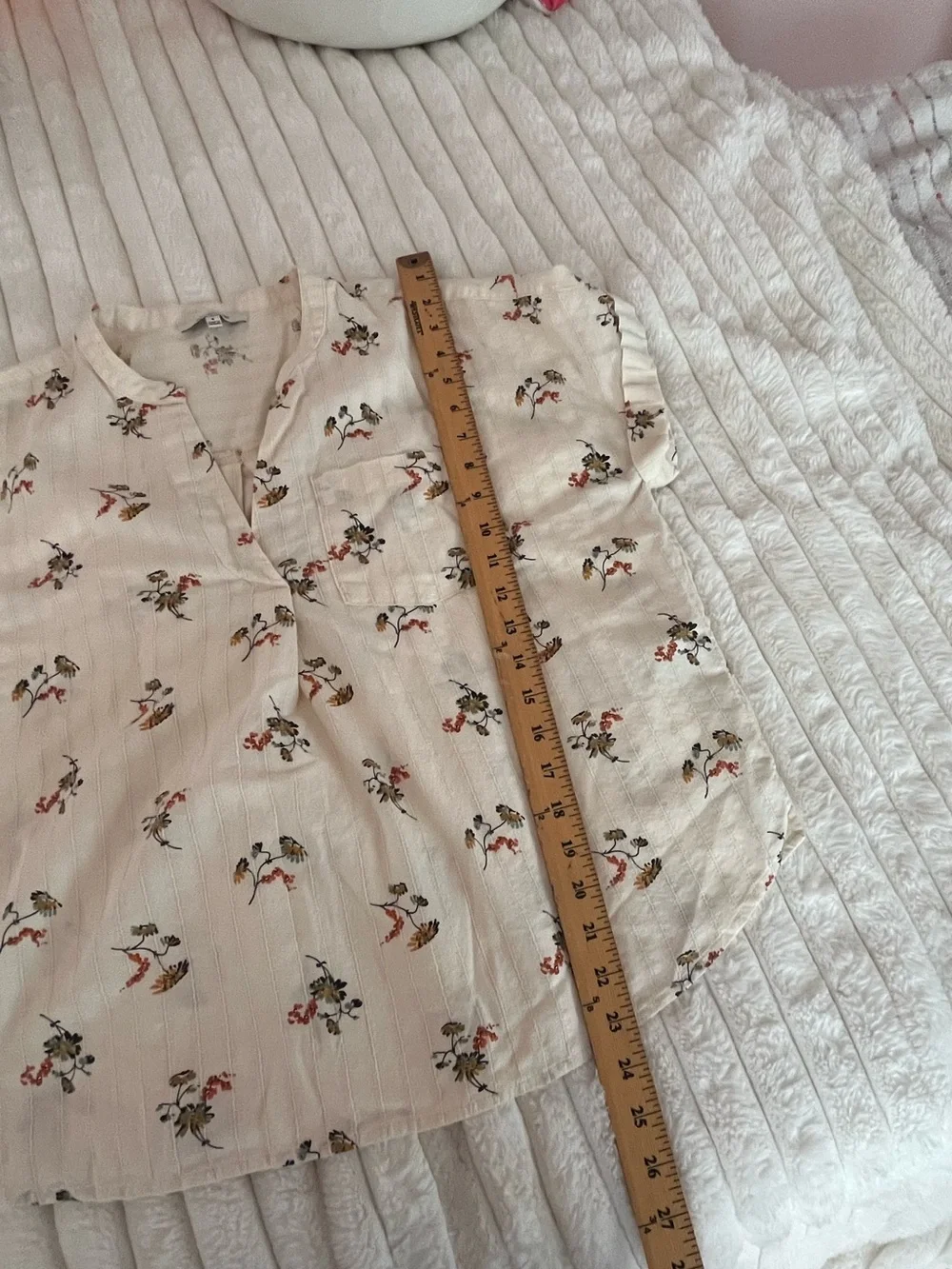 Madewell Cream Floral V-Neck Top with Multicolor Blooms - Picture 8 of 8